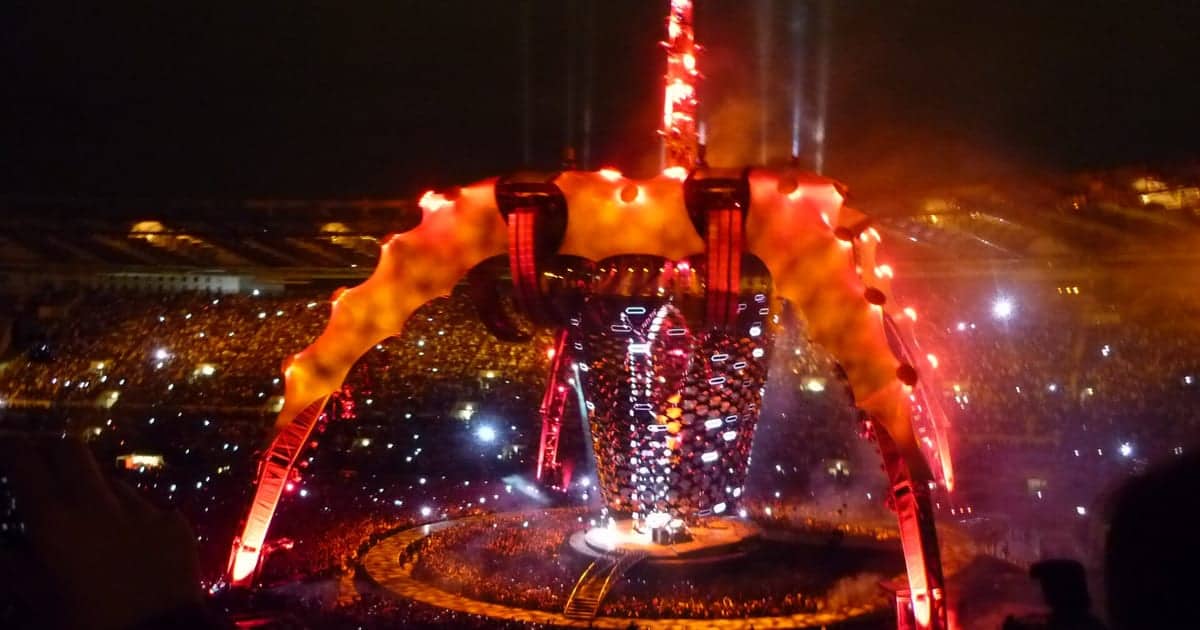 Lo Stadio Olimpico di Roma in notturna
